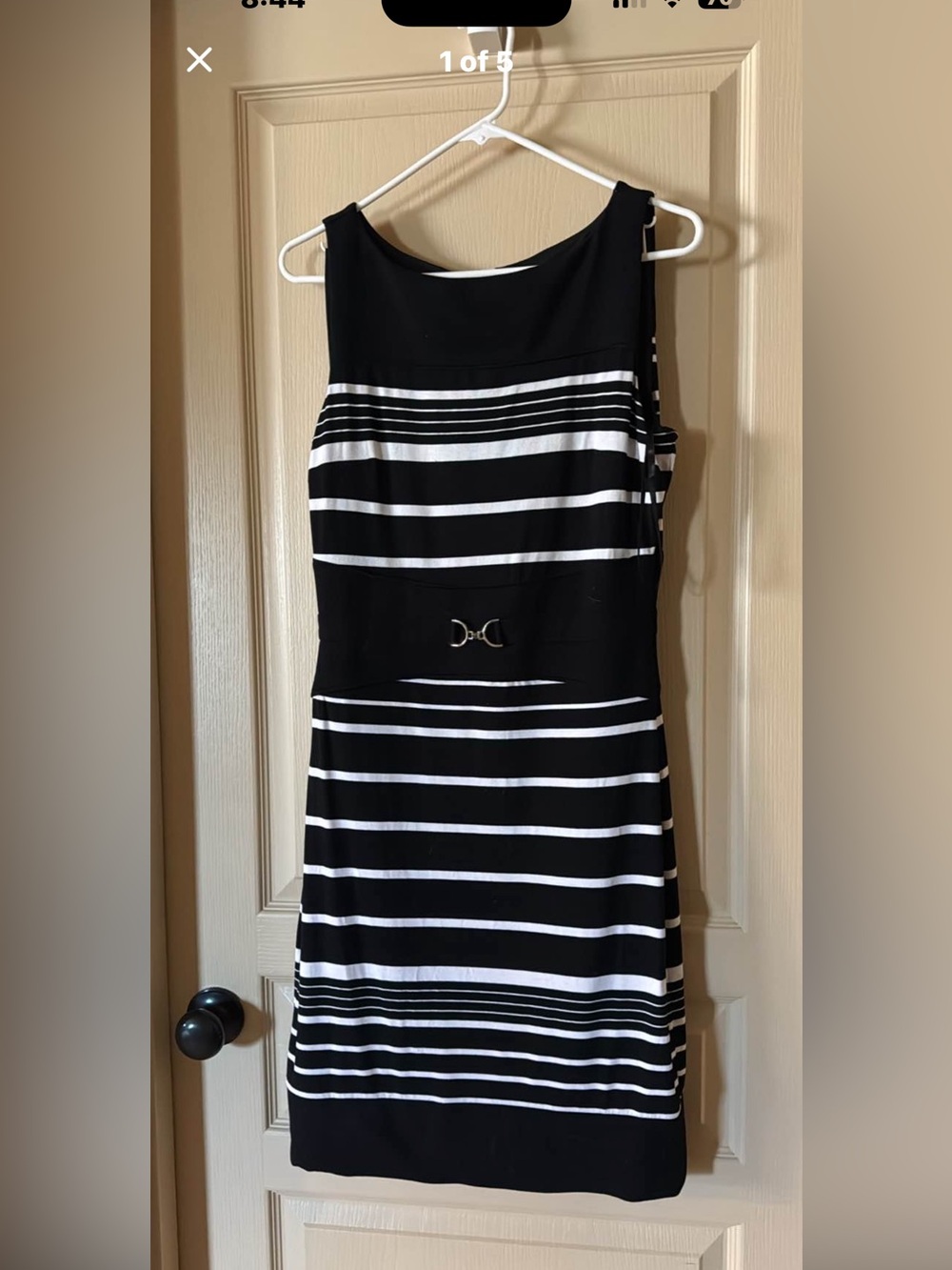 Dress size 6 White House black market washed once. Not worn